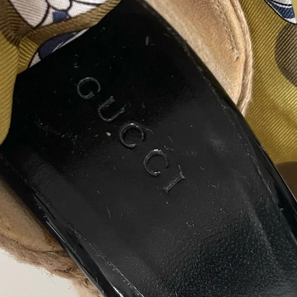AUTHENTIC GUCCI RESORT COLLECTION WEDGES - Picture 10 of 11